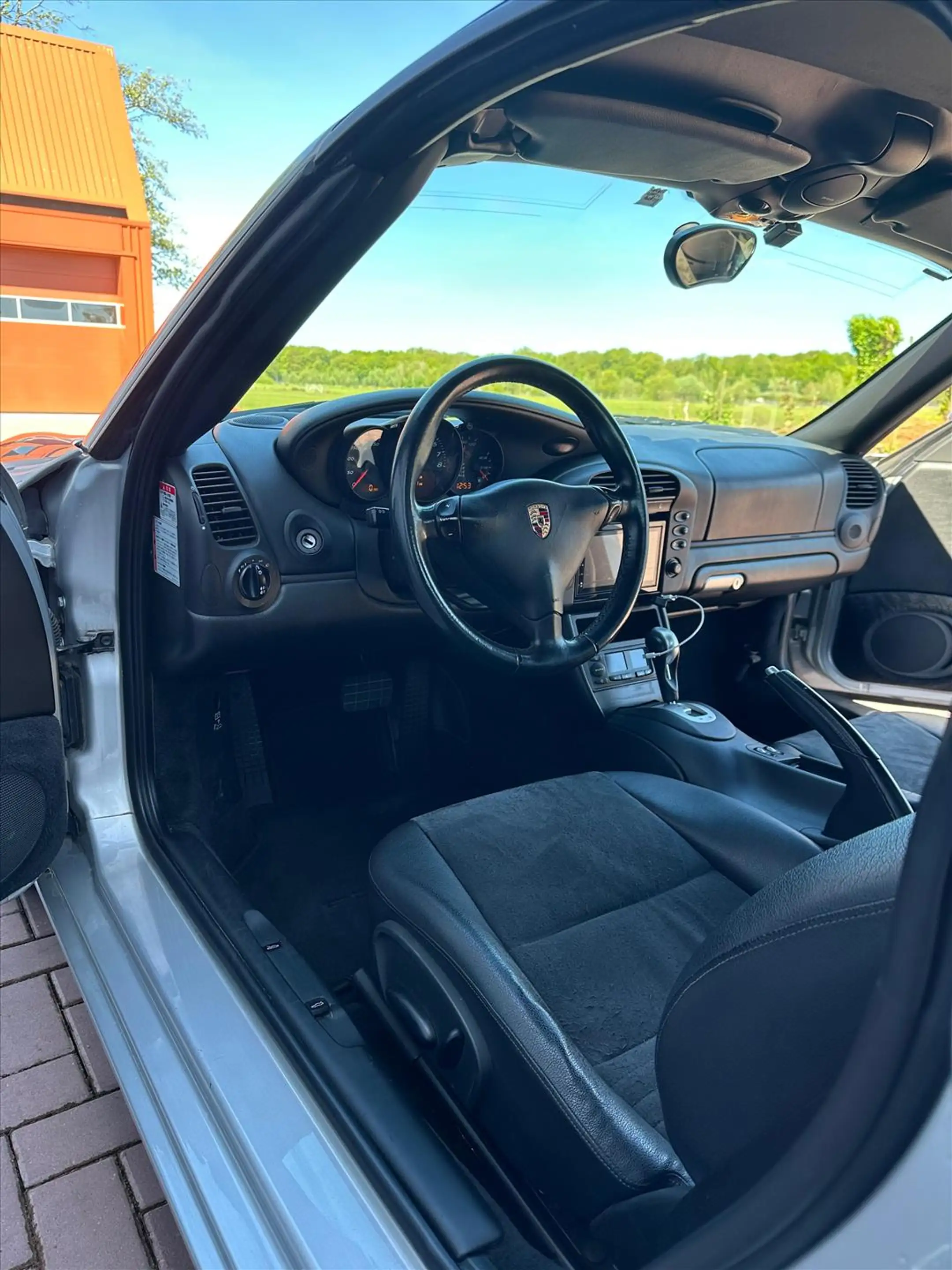 Porsche Boxster 2.7L — photo 9