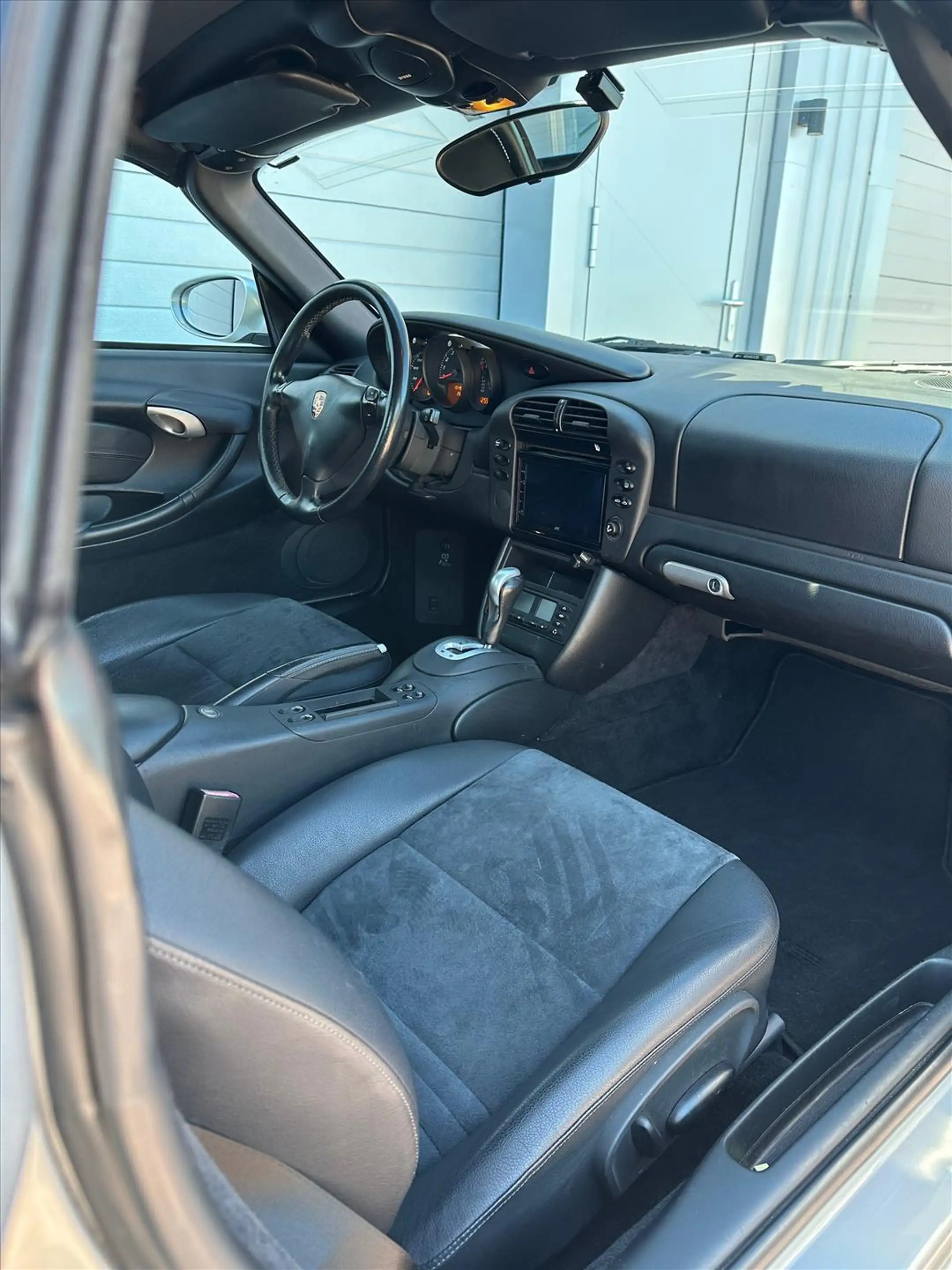Porsche Boxster 2.7L — photo 11