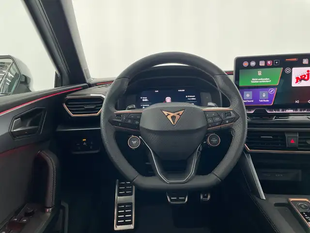 Cupra Leon view 12