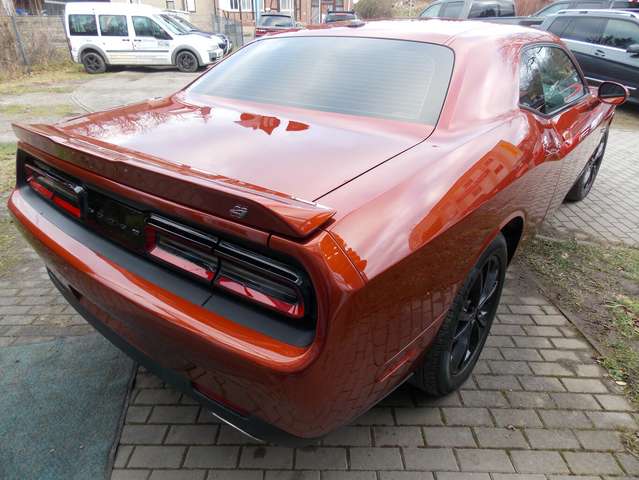 Dodge Challenger 3,6 l 4x4 Leder"Apple CarPlay"PDC"Kamera