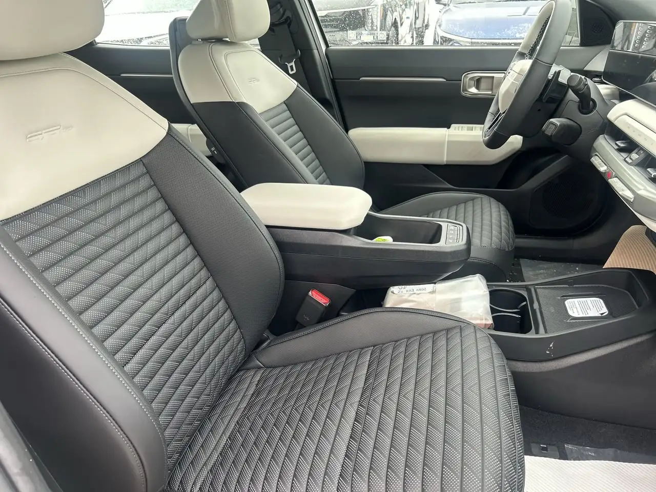 Kia EV4 снимка Kia EV4