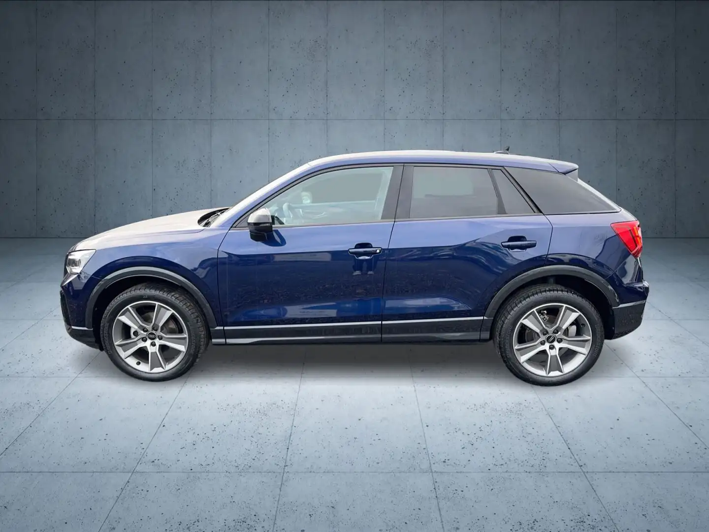 Audi Q2 Advanced 35 TFSI S tr Matrix/AHK/Kam/ASI/18" Blau - 2