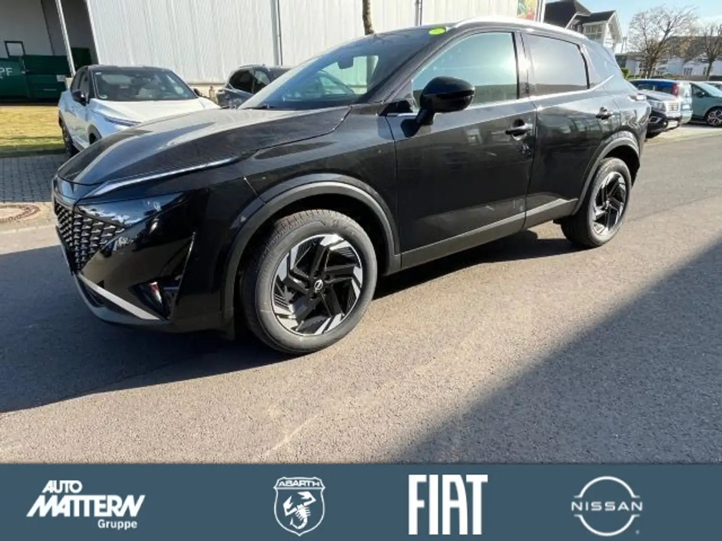 Nissan Qashqai 1.3 DIG-T MHEV N-Connecta Schwarz - 1