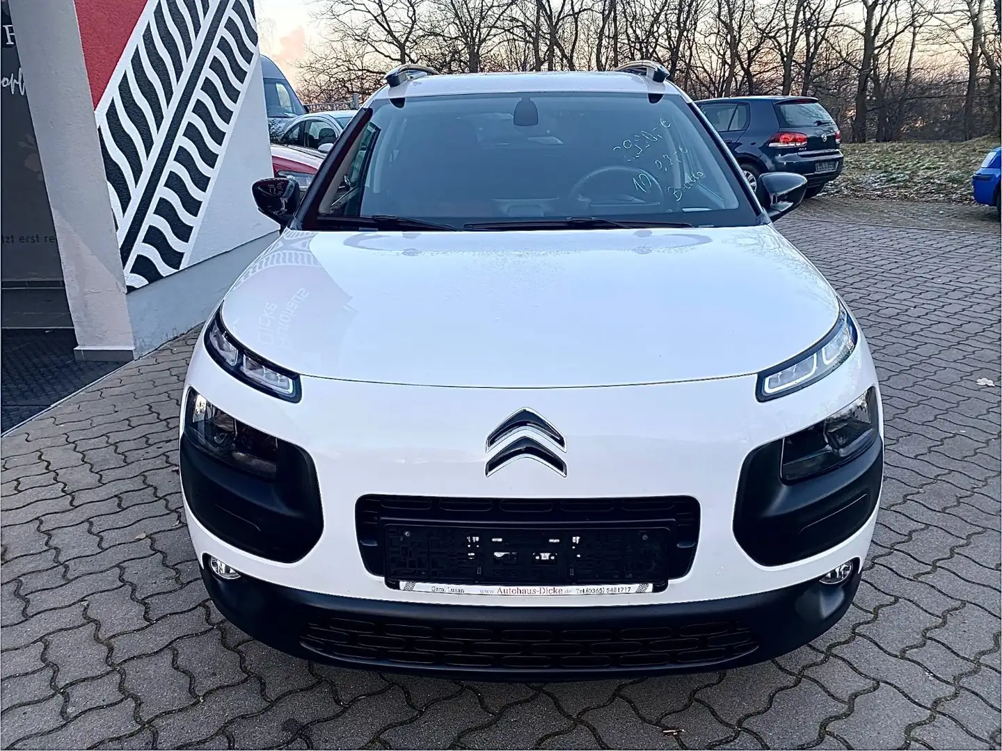 Citroen C4 Cactus Navi Klimaaut Sitzheiz Tempom Weiß - 2