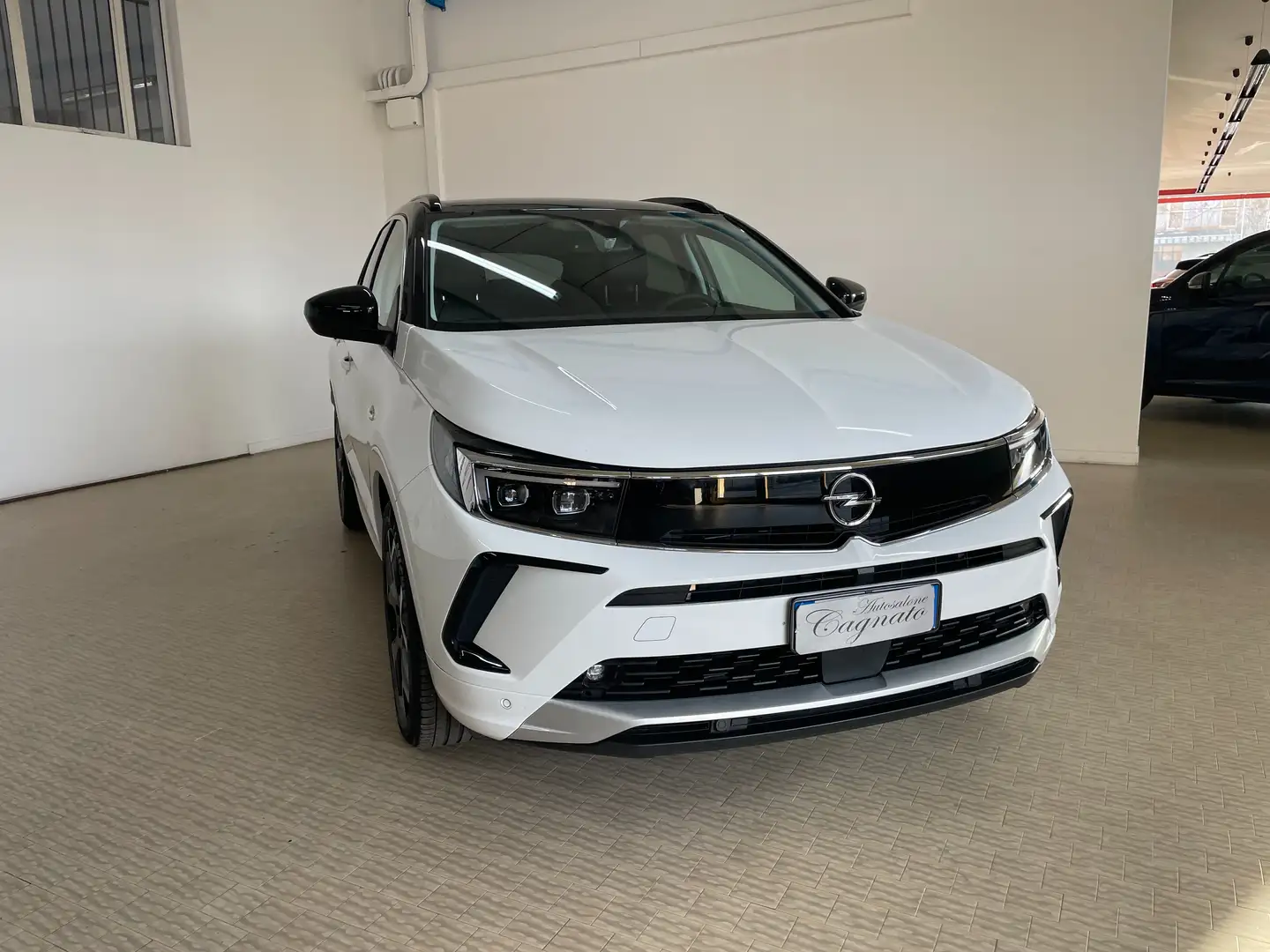 Opel Grandland 1.5 ecotec Ultimate 130cv Km37000 Cerchi19 Bicolor Blanc - 2