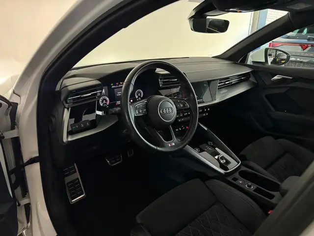 Audi A3 view 9
