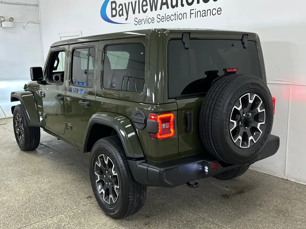 Jeep Wrangler снимка Jeep Wrangler