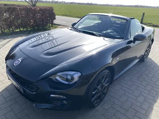 Fiat 124 Spider 1.4 MultiAir Turbo S-Design Bose Camera Navigatie