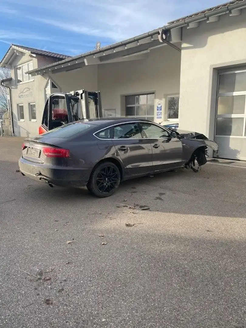 Audi A5 Sportback 2.0 TFSI quattro S-Line Grau - 2