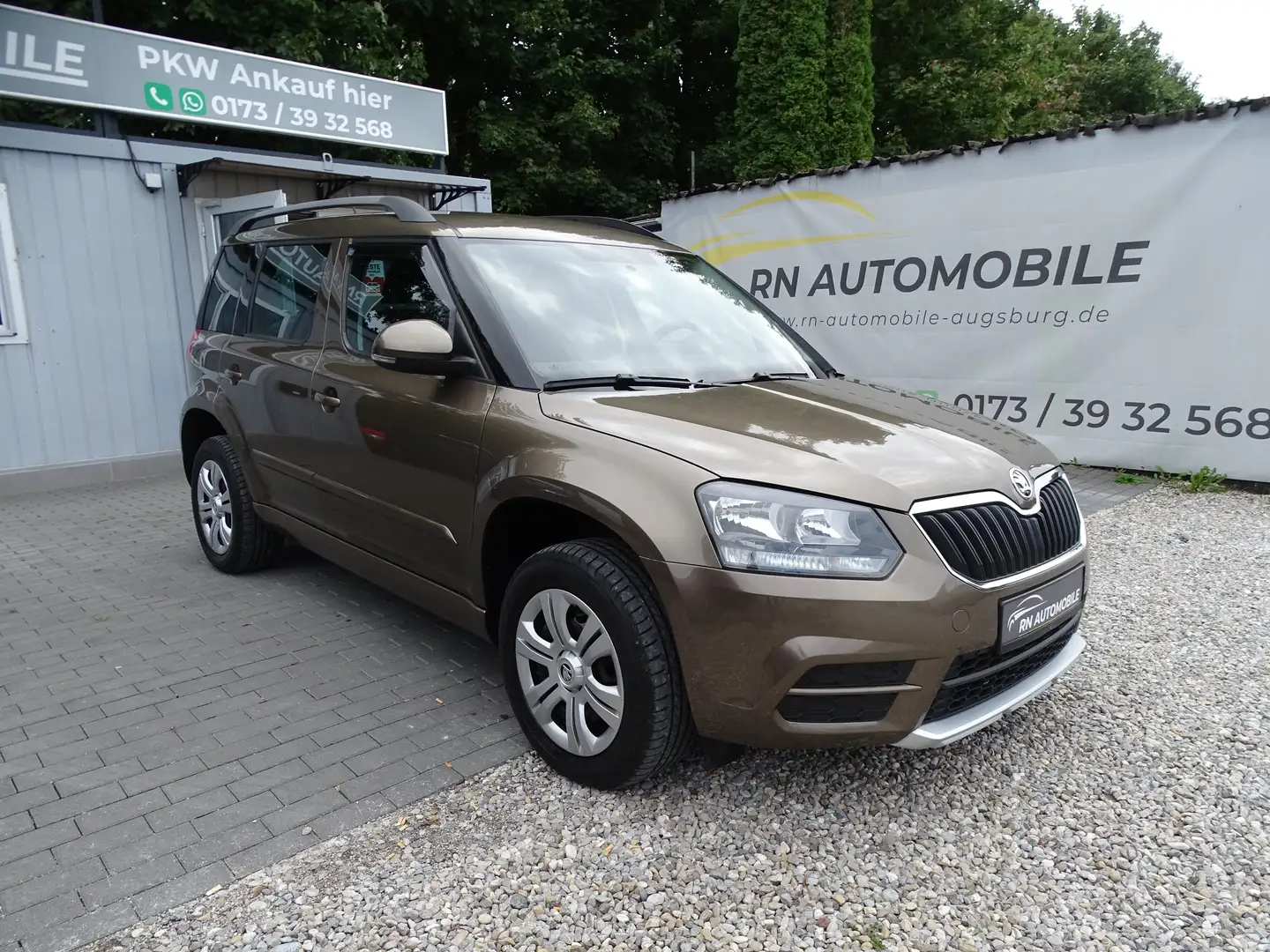 Skoda Yeti Cool Edition 4x4 Automatik Braun - 1