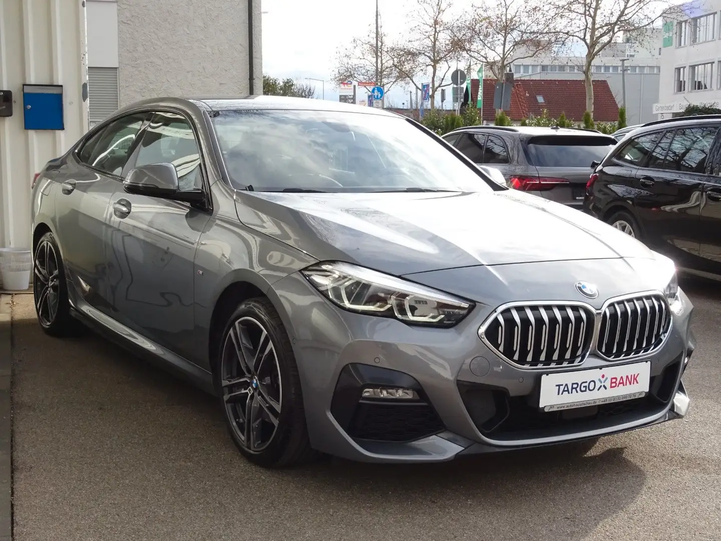 BMW Sonstige 218d Gran Coupé Aut M Sportpaket Navi Leder LED Grau - 1