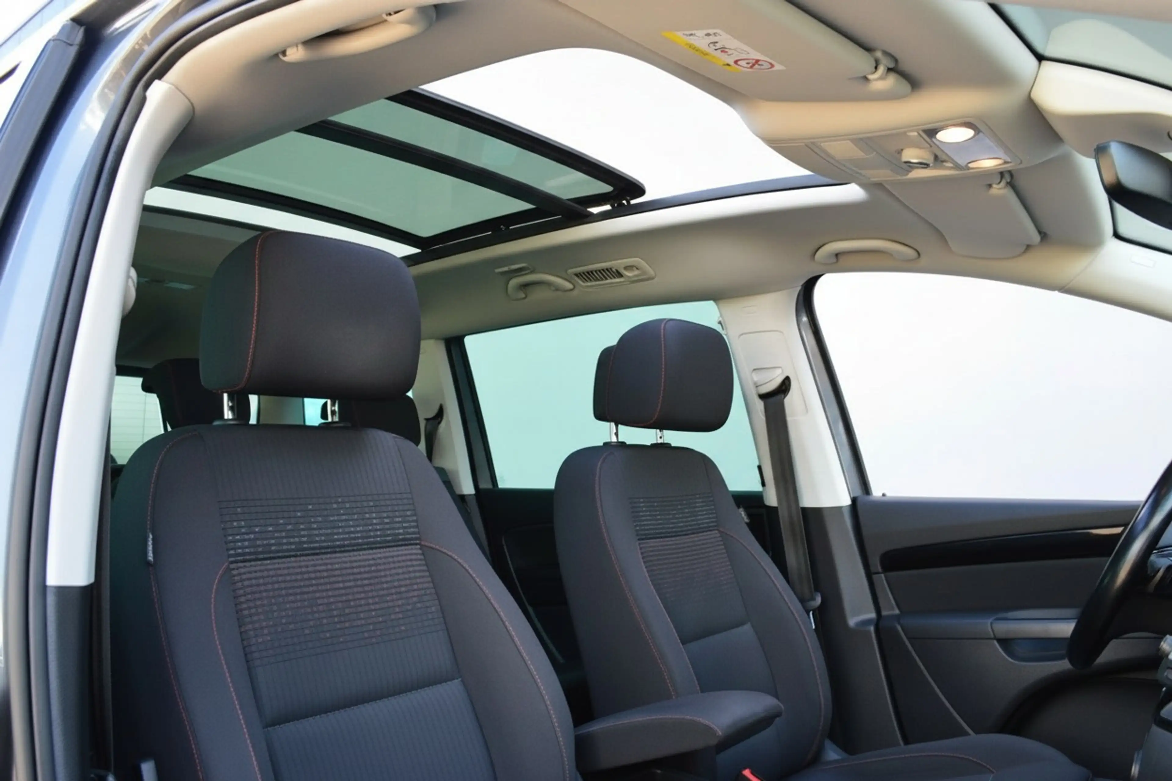 Volkswagen Sharan 2.0|Dynaudio|Pano|Camera|Carplay|7-persoons — photo 10