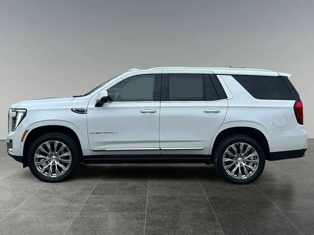 GMC Yukon photo GMC Yukon