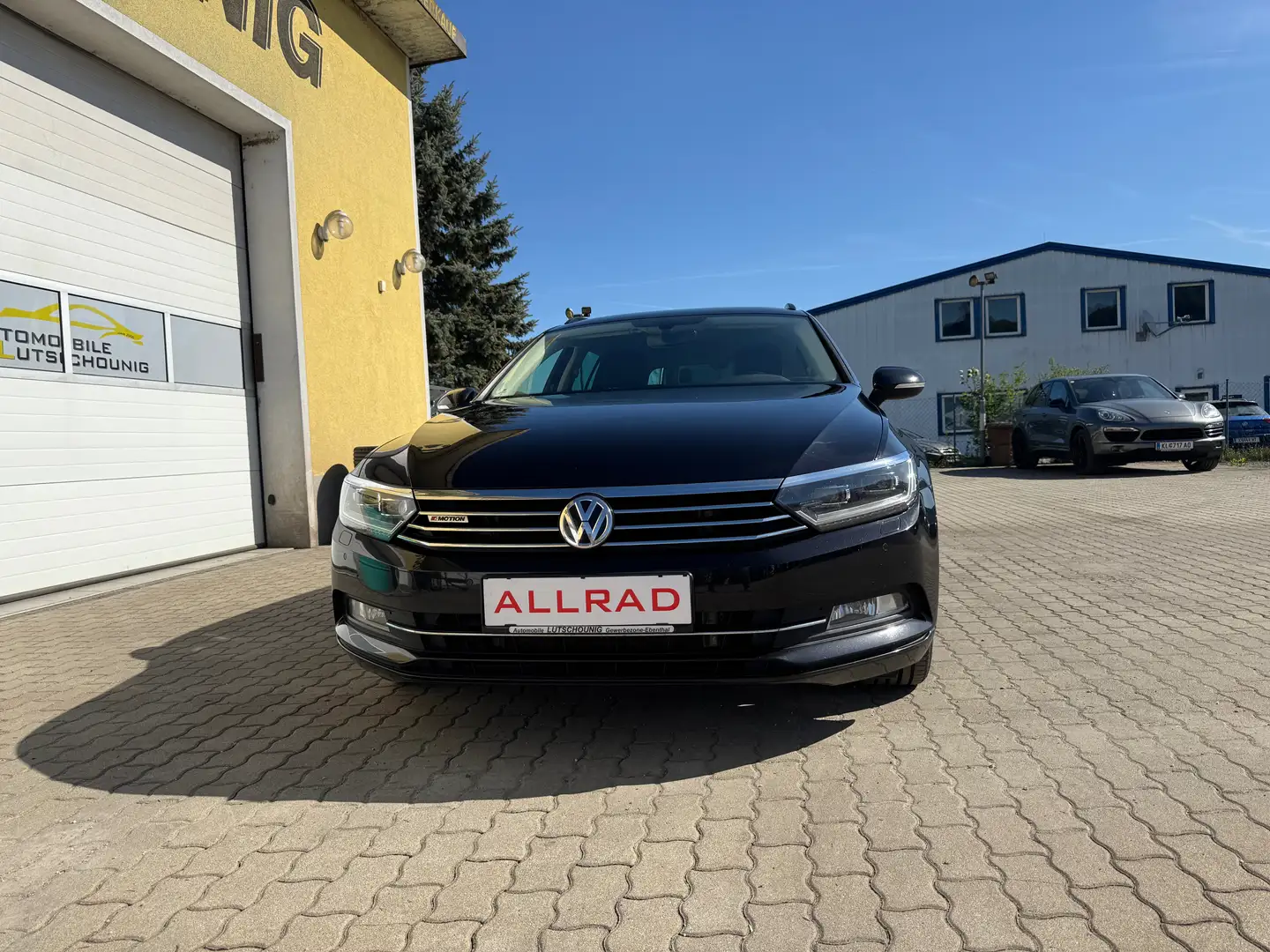 Volkswagen Passat 2.0 TDI Comfort - Line 4 Motion Schwarz - 1