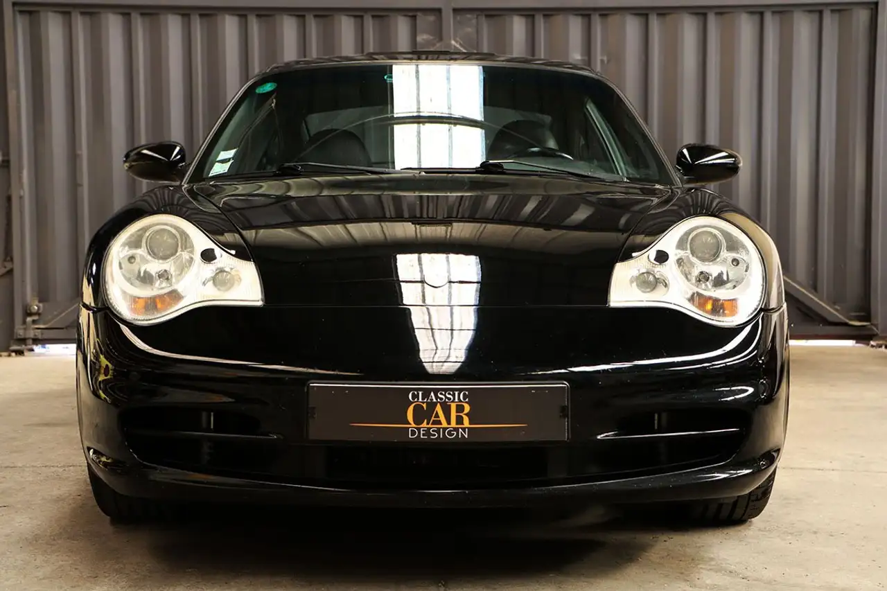 Porsche 996 911 3.6i Tiptronic S, foto 2