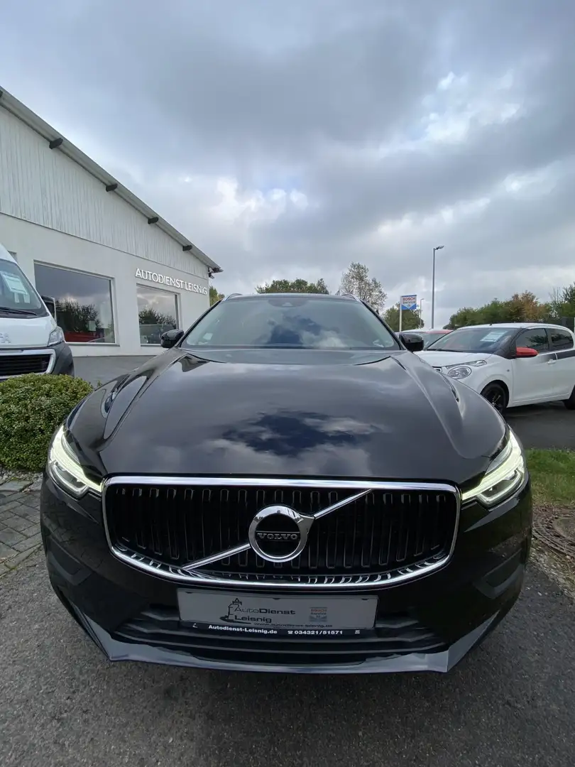 Volvo XC60 D3 DPF EU6d-T Momentum Navi LED THORS Noir - 1
