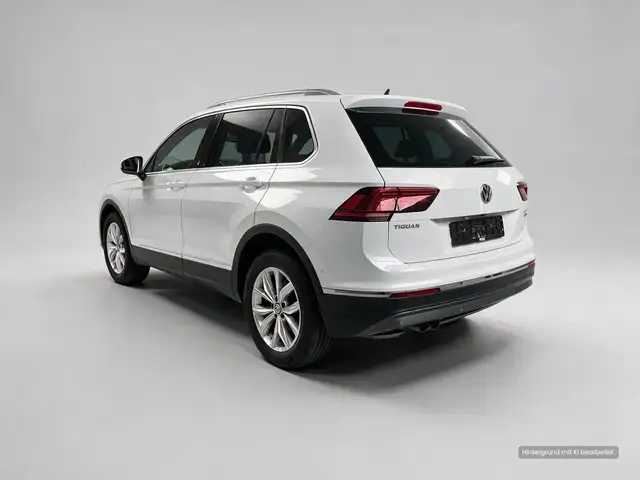 Volkswagen Tiguan view 6