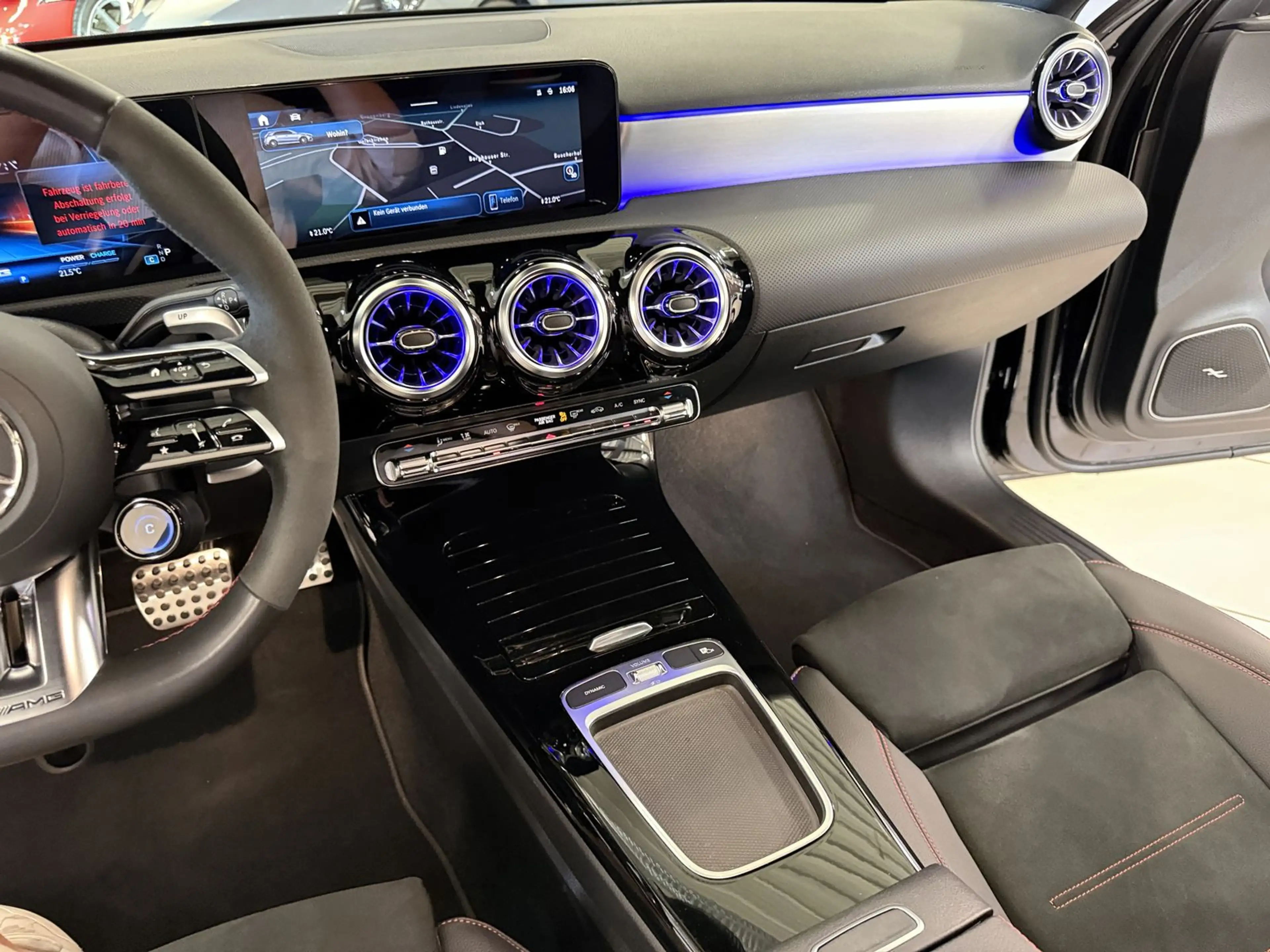 Mercedes-Benz A 35 AMG 4Matic *Aero-Burmester-Multibeam-19"* — photo 13