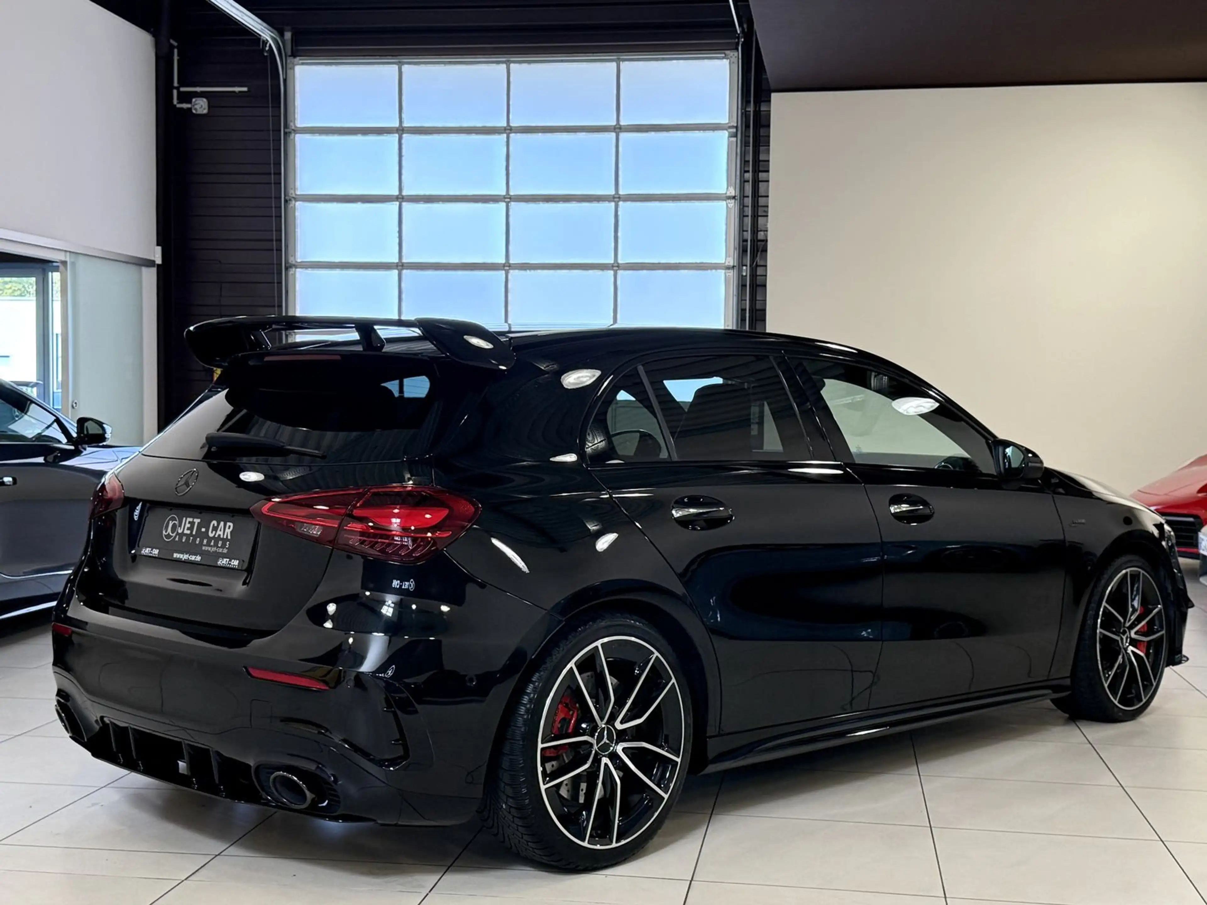 Mercedes-Benz A 35 AMG 4Matic *Aero-Burmester-Multibeam-19"* — photo 8