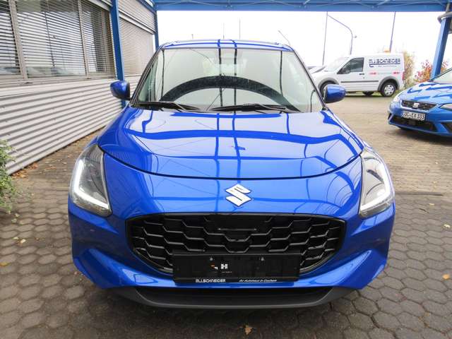Suzuki Swift 1.2 Mild-Hybrid CVT Comfort LED ACC RFK PDC  Navi