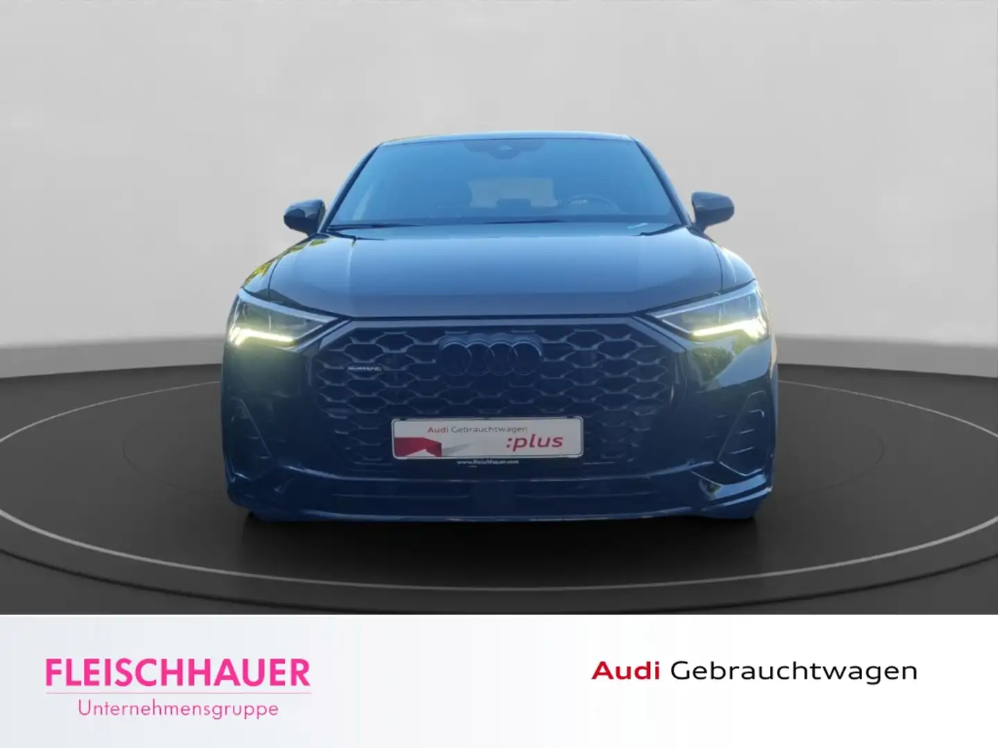 Audi Q3 Sportback 40 TFSI quattro AHK+CarPlay+APS Zwart - 2