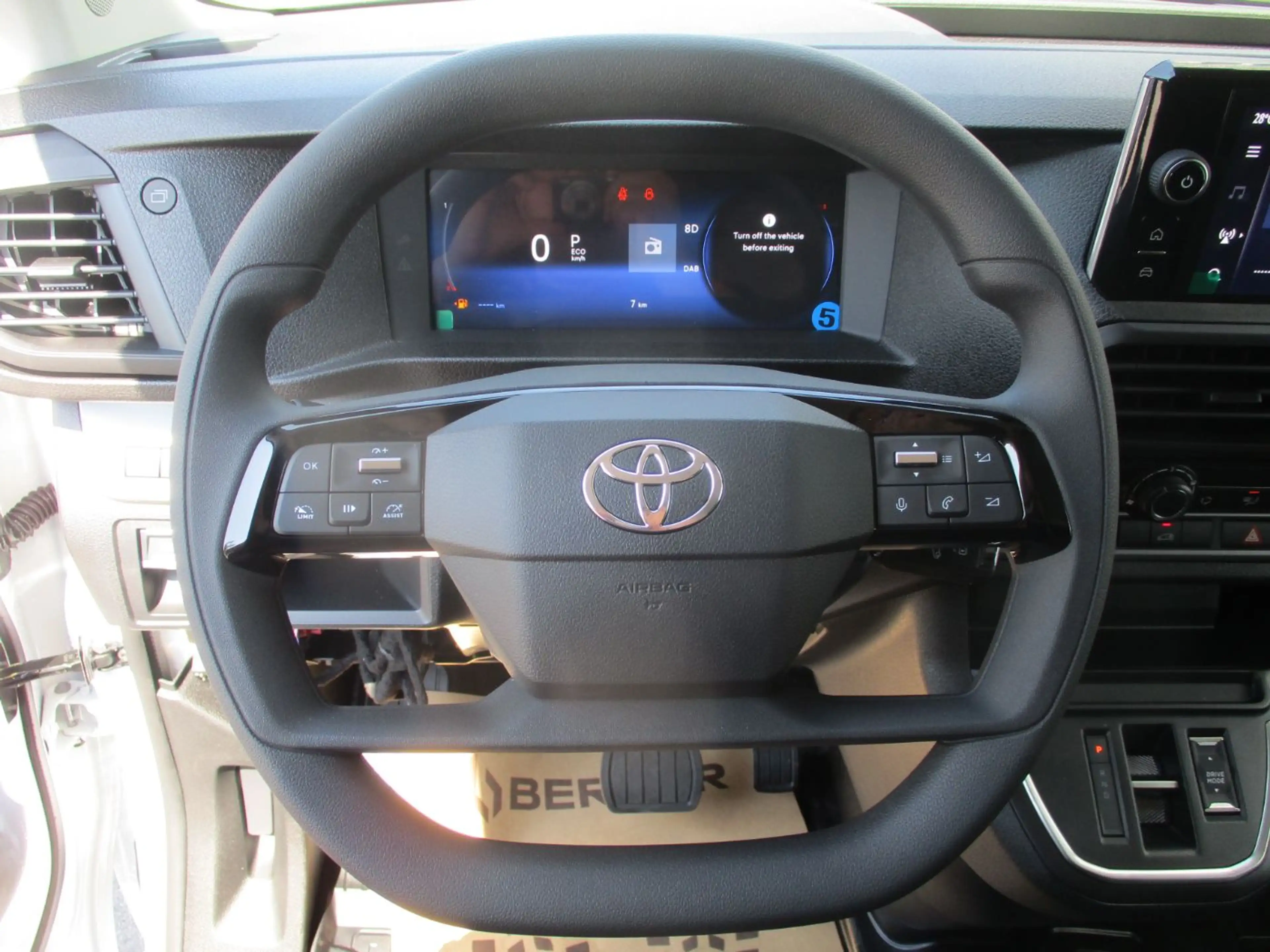 Toyota Proace Kasten 2.2 D-4D L2 Kasten Meister SHZ+PDC — photo 14