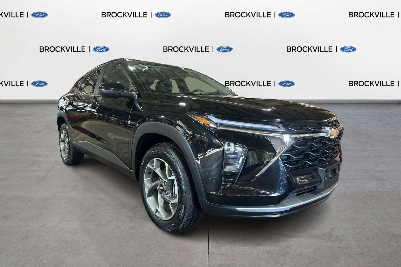 2026 Chevrolet Trax LT  | FWD Alloys Back Up Cam Heated Seats