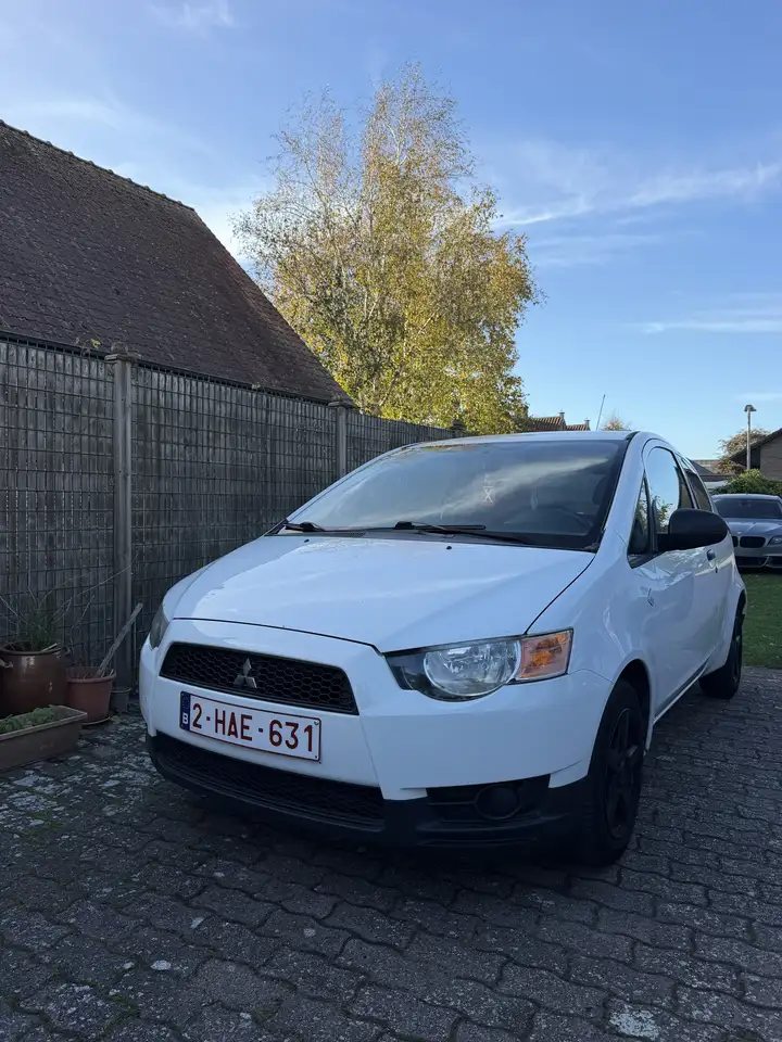 Mitsubishi Colt