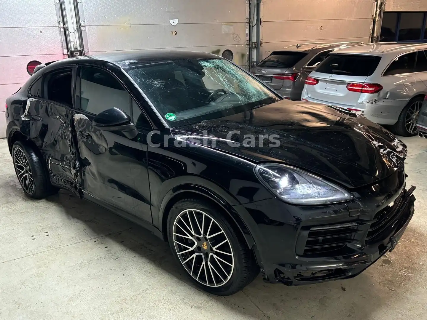Porsche Cayenne S Turbo Coupe*LED*Pano*360°*Sport-Chrono Nero - 2