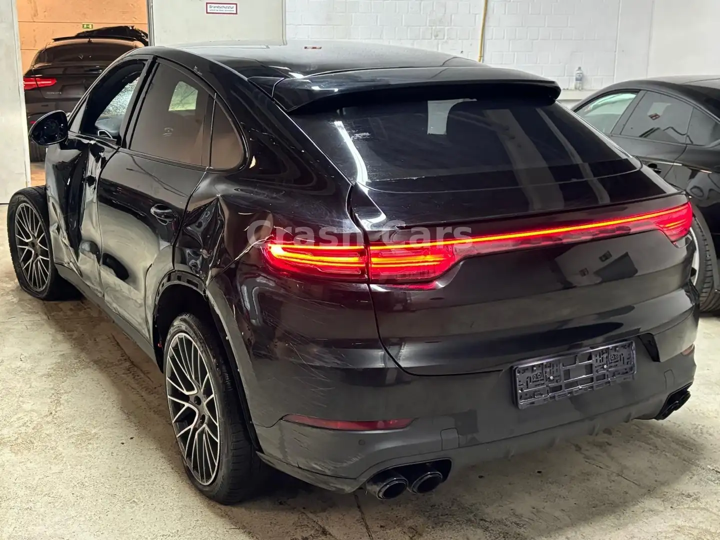 Porsche Cayenne S Turbo Coupe*LED*Pano*360°*Sport-Chrono Nero - 1
