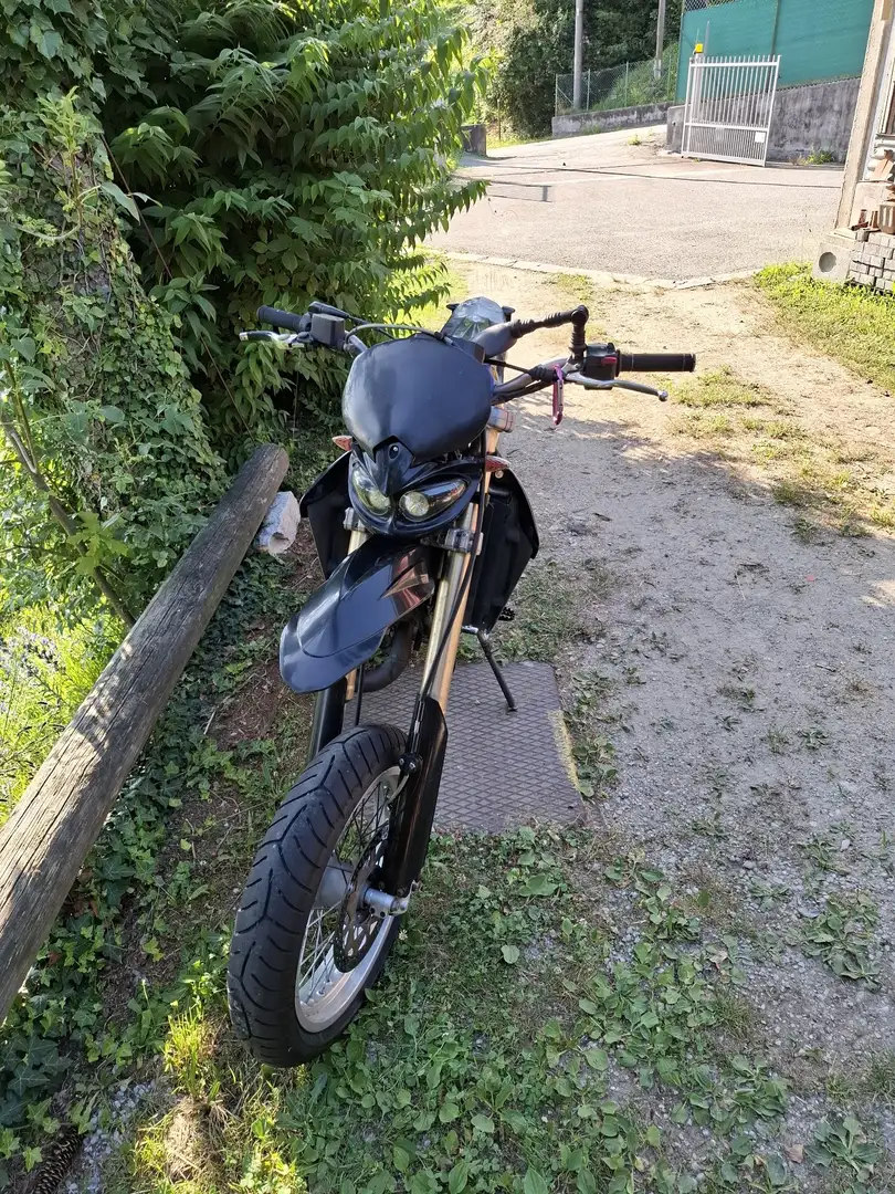 Husqvarna SM 125 Schwarz - 2
