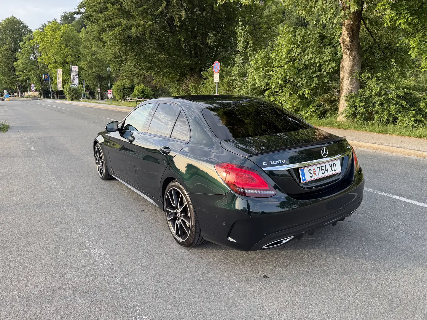 Mercedes-Benz C 300 C 300 d 4Matic (205.019) Grün - 2