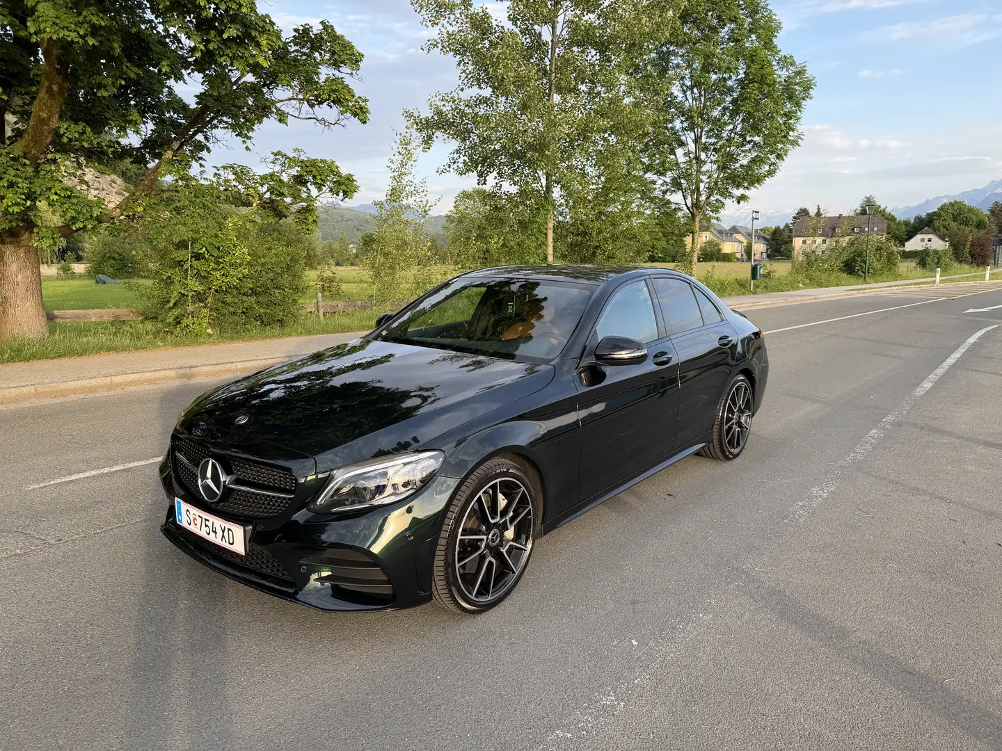Mercedes-Benz C 300 C 300 d 4Matic (205.019) Grün - 1