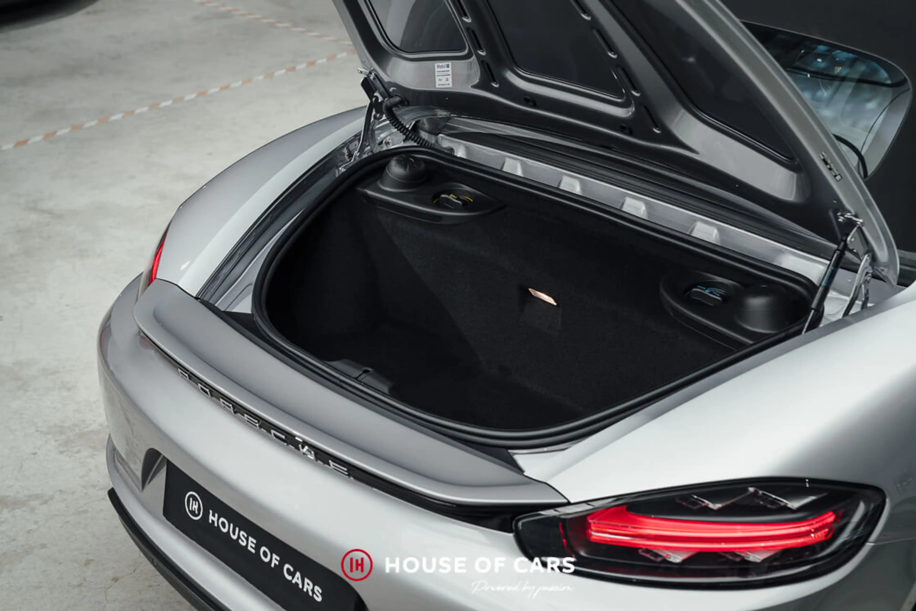 Porsche Boxster 718 PDK 1ST OWNER / PAINT - AS NEW — photo 13