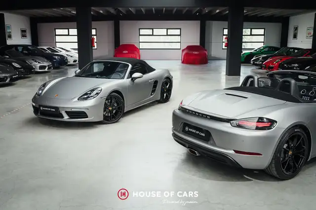 Porsche Boxster 718 PDK 1ST OWNER / PAINT - AS NEW