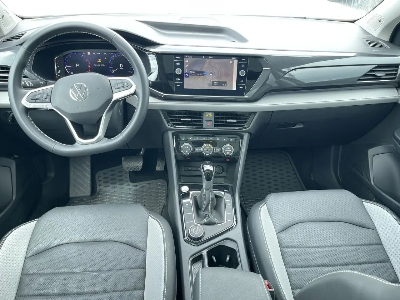 Volkswagen Taos снимка Volkswagen Taos