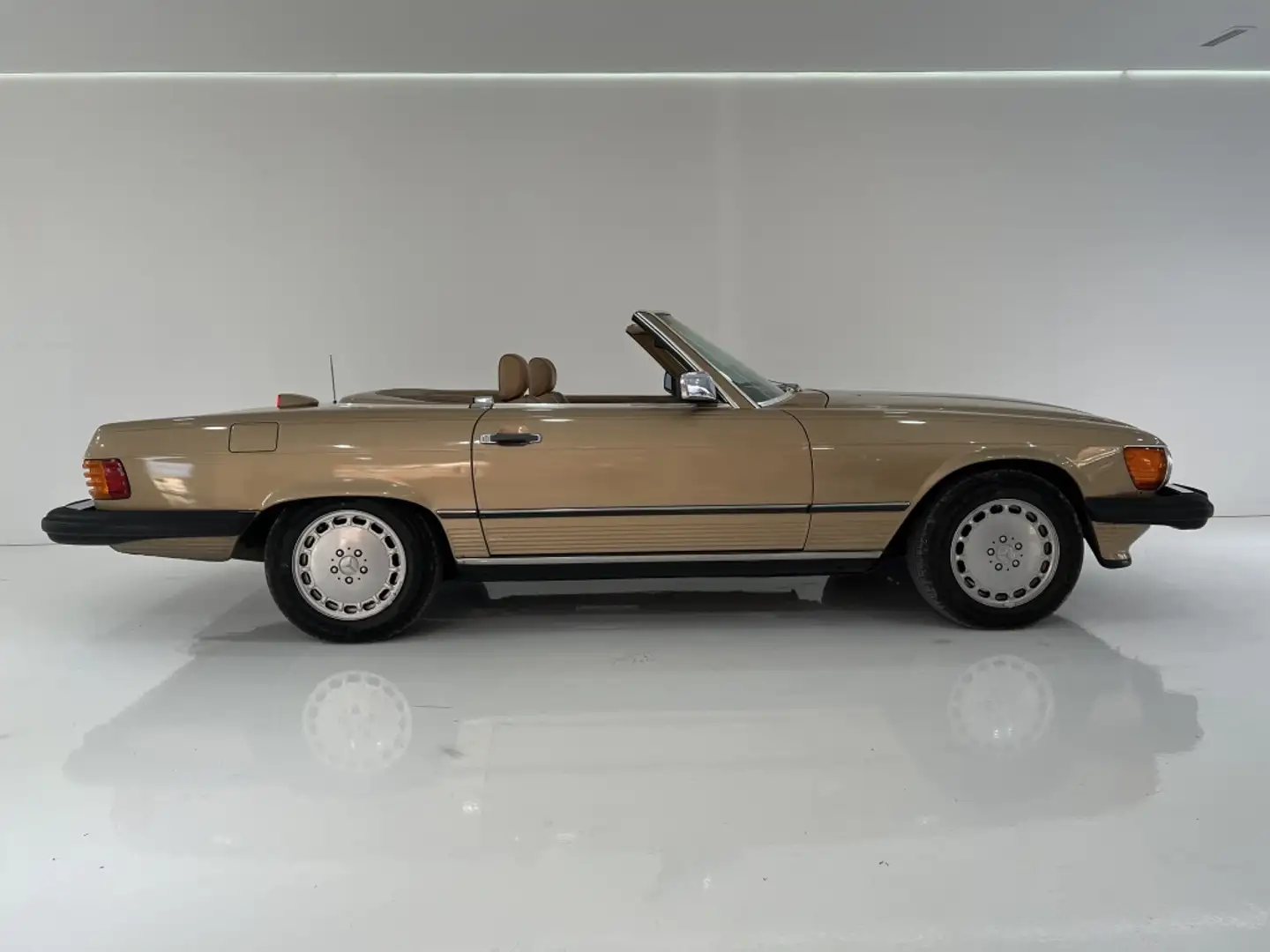 Mercedes-Benz MERCEDES-BENZ Clase SL Descapotable  Automático d Beige - 2