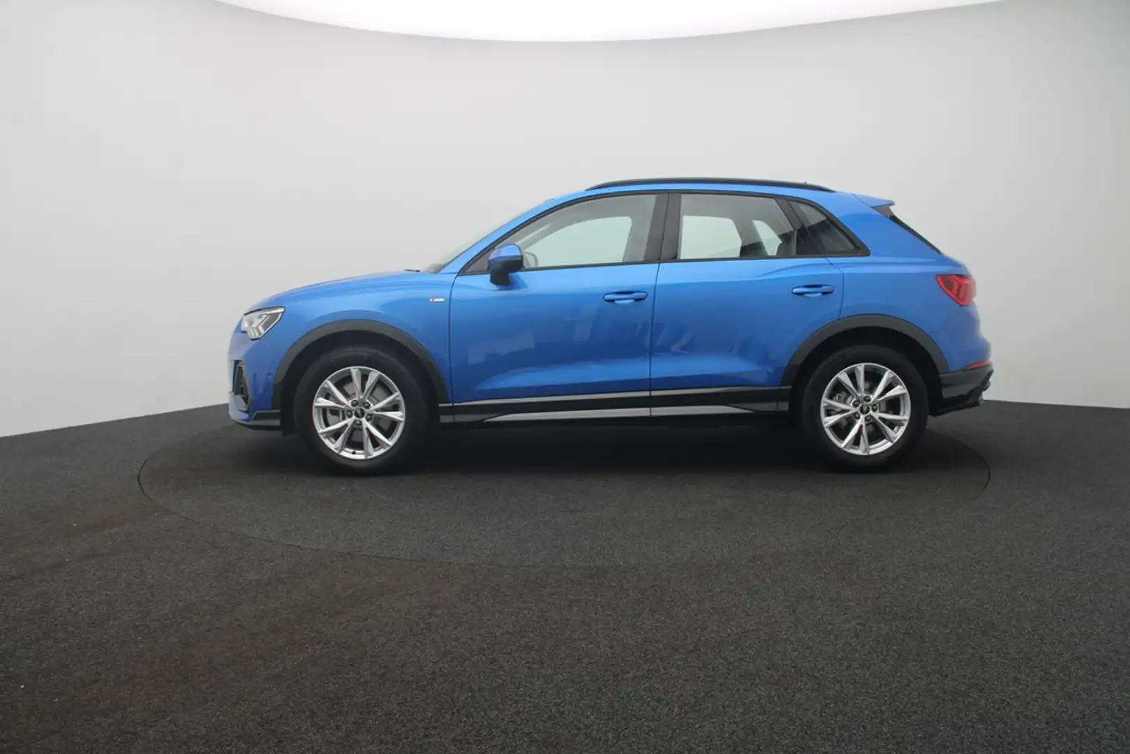 Audi Q3 45 TFSI quattro S line Virt.Cockpit LED Navi Bleu - 2