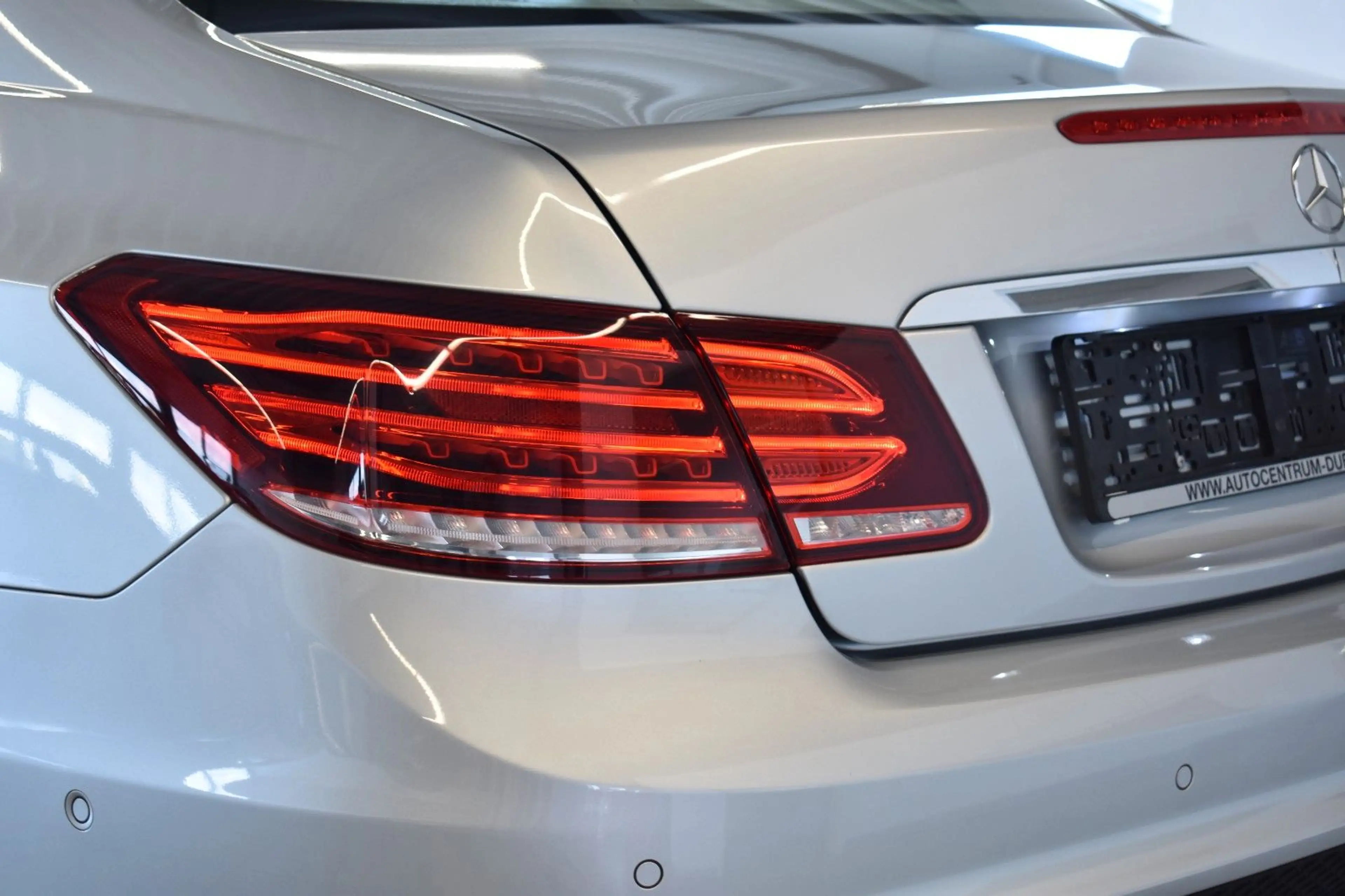 Mercedes-Benz E 350 Coupe/AMG/LED/PANO/SCHIEBEDACH/ — photo 12