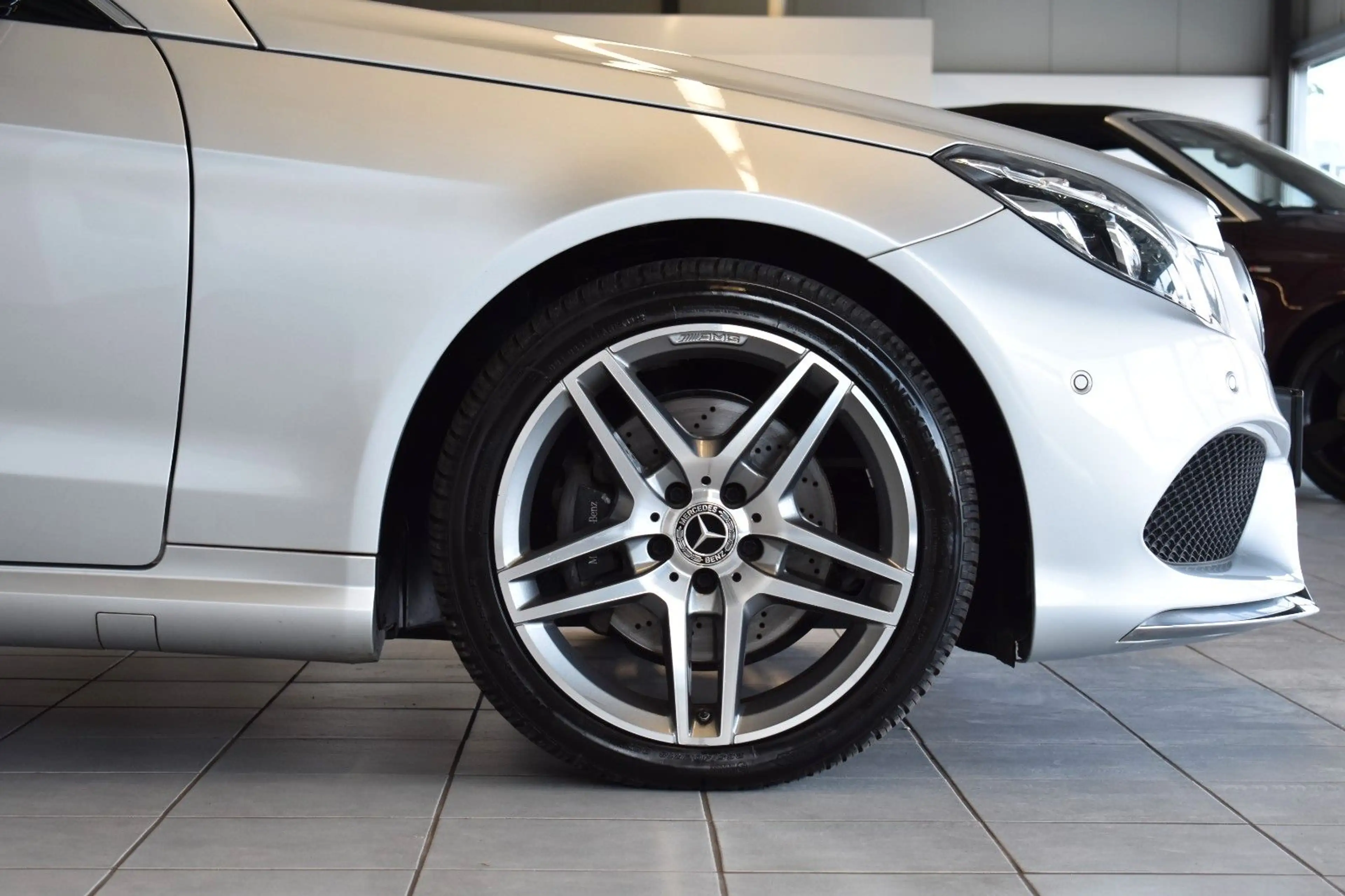 Mercedes-Benz E 350 Coupe/AMG/LED/PANO/SCHIEBEDACH/ — photo 14