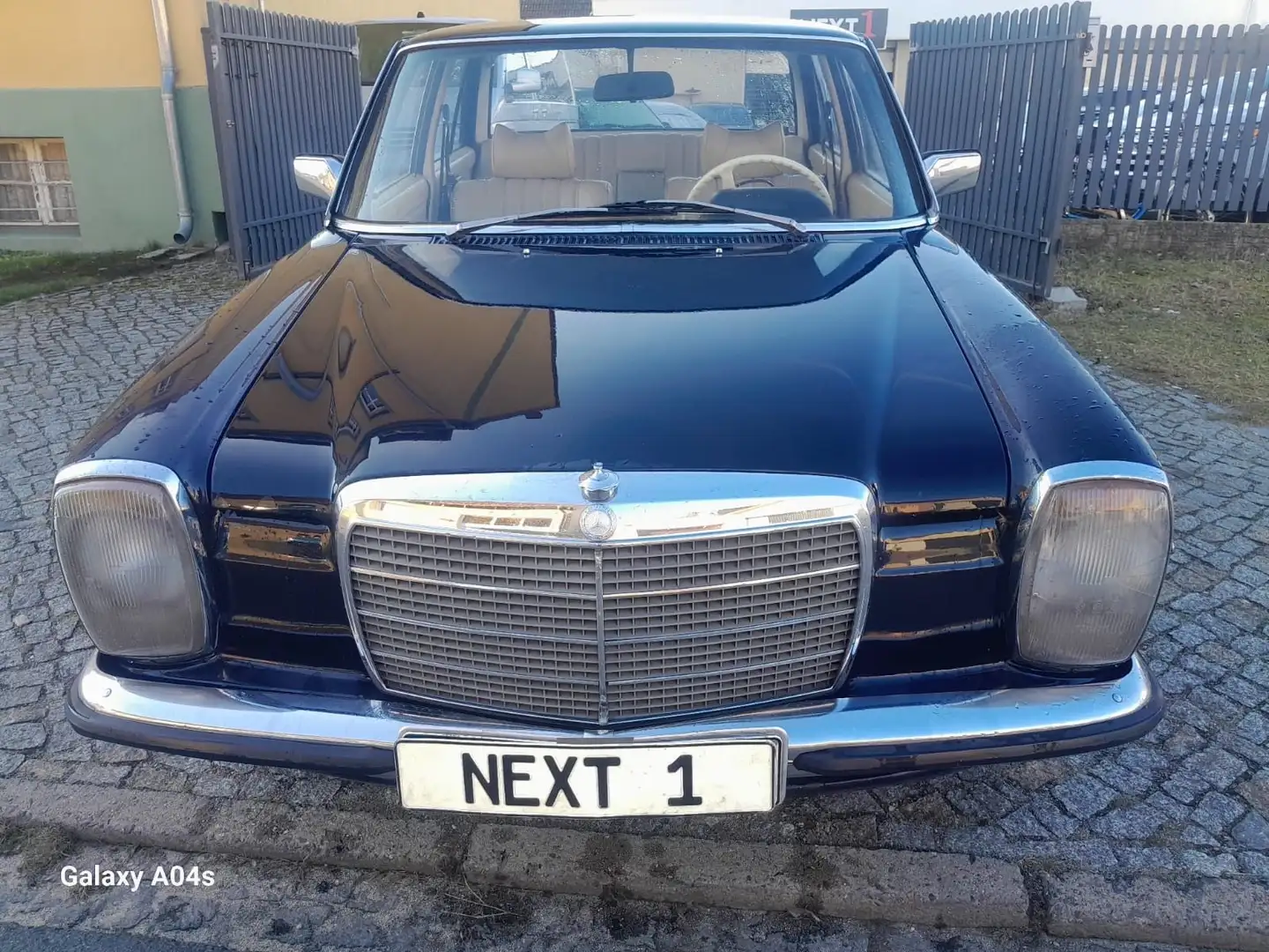 Mercedes-Benz 200 Strich /8 W114/115  Gang4 Leder  H-Zulassung Blau - 2