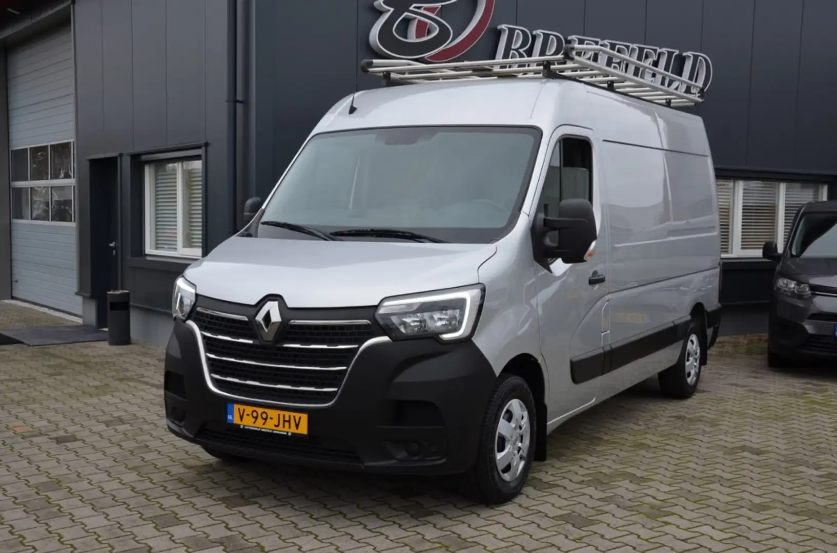 Renault Master 2.3 D L2H2 Airco, Imperiaal. trekhaak, betimmering Grijs - 1