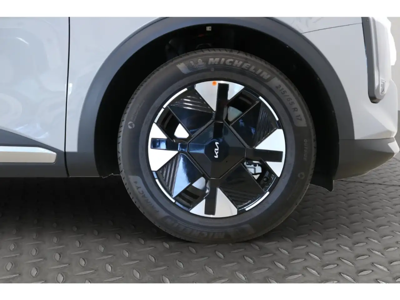 Kia Sportage Vision 1.6 Tempomat SpurhalteASS Kamera 23