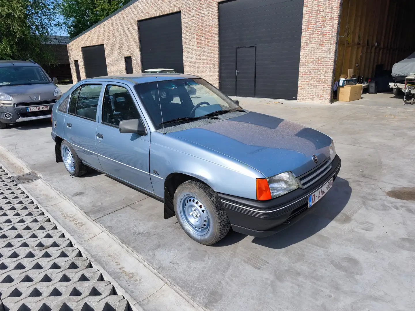 Opel Kadett S 1.4 Modrá - 2