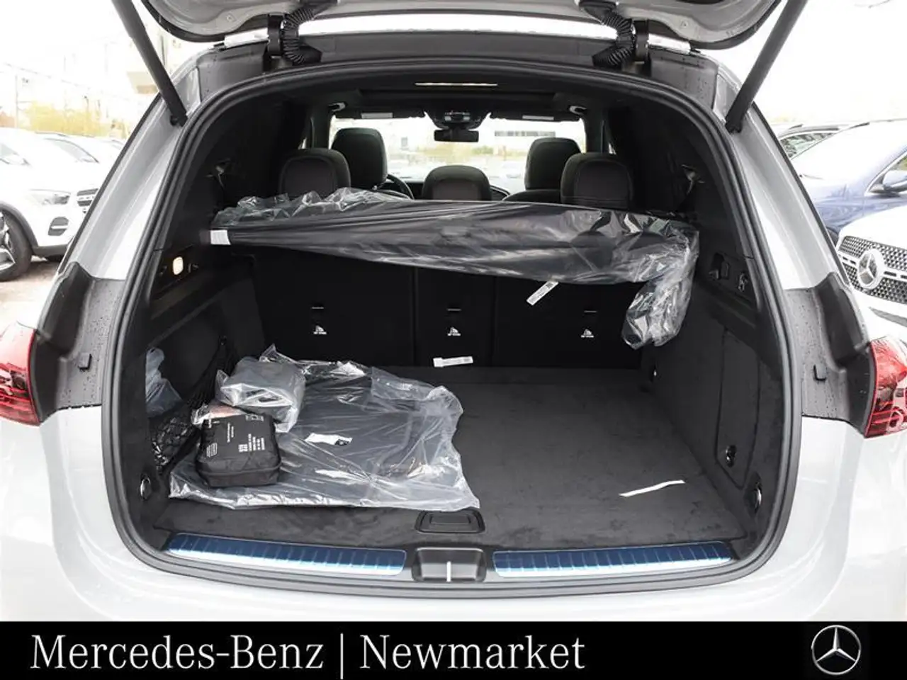 Mercedes-Benz GLE снимка Mercedes-Benz GLE