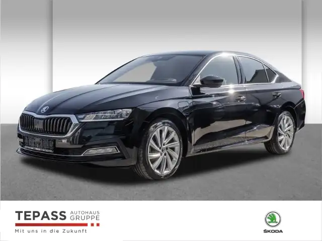 Skoda Octavia 1.4l TSI iV Style NAVI LED PDC SHZ