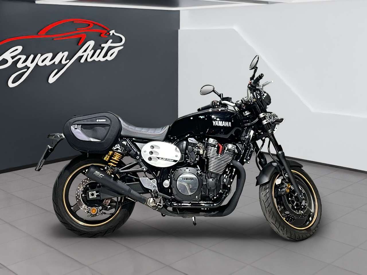 Yamaha XJR 1300