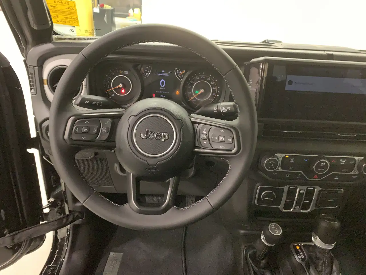 Jeep Gladiator снимка Jeep Gladiator