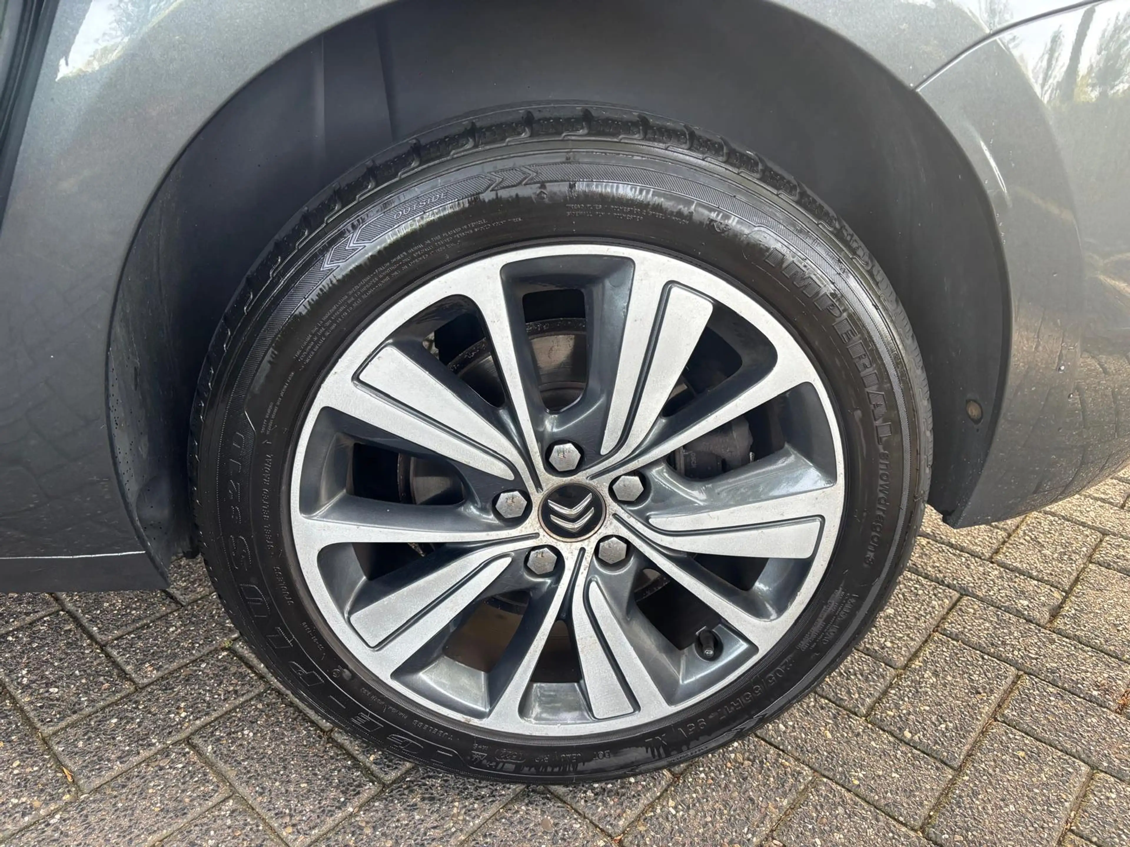 Citroen Grand C4 Picasso 1.6 e-THP Business — photo 8