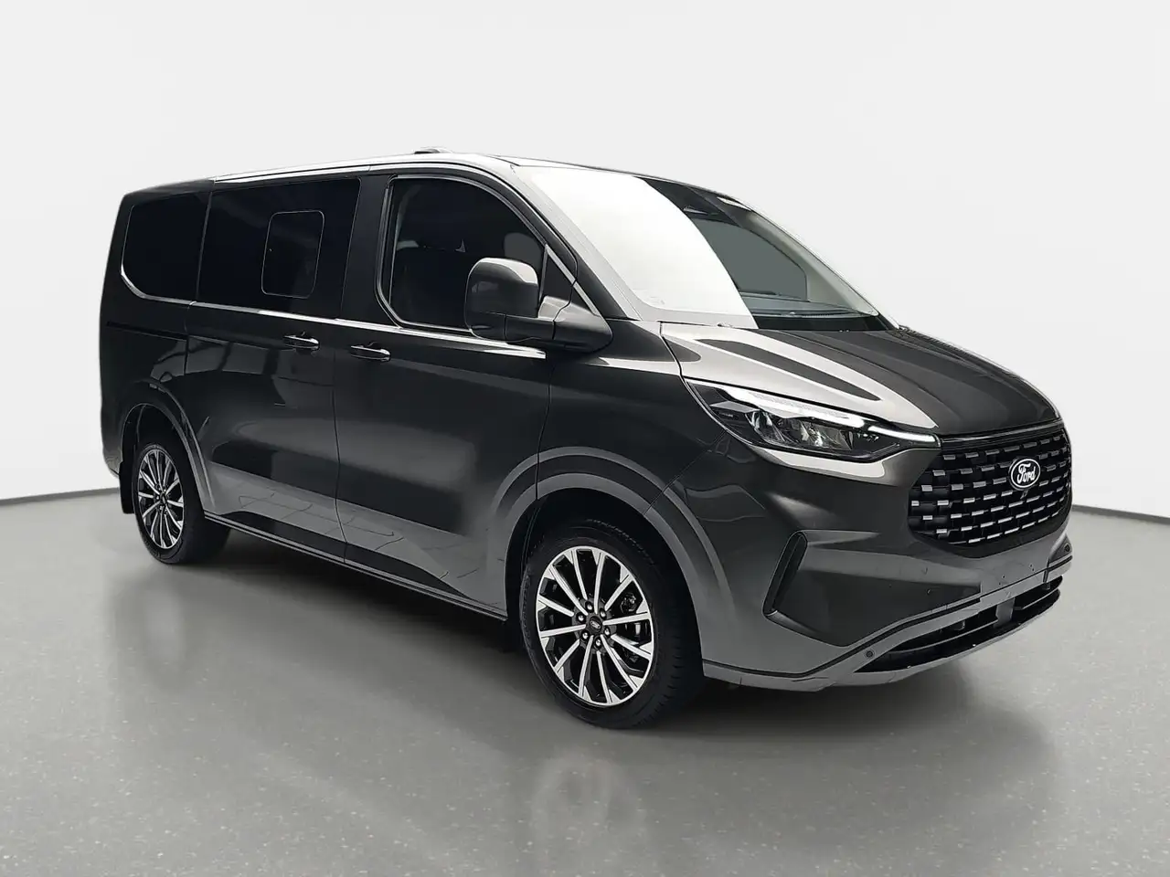 Ford Tourneo Custom TOURNEO CUSTOM 2.0 ECOBLUE AUTO. L1 TITANIUM X NAV 3